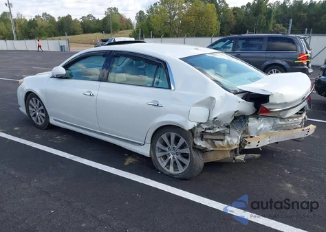 2011 Toyota Avalon Limited z USA, uszkodzony, nr VIN 4T1BK3DB1BU396186